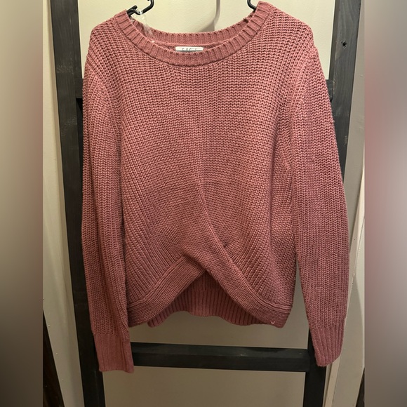 XL Sweater. $13. - Picture 1 of 1
